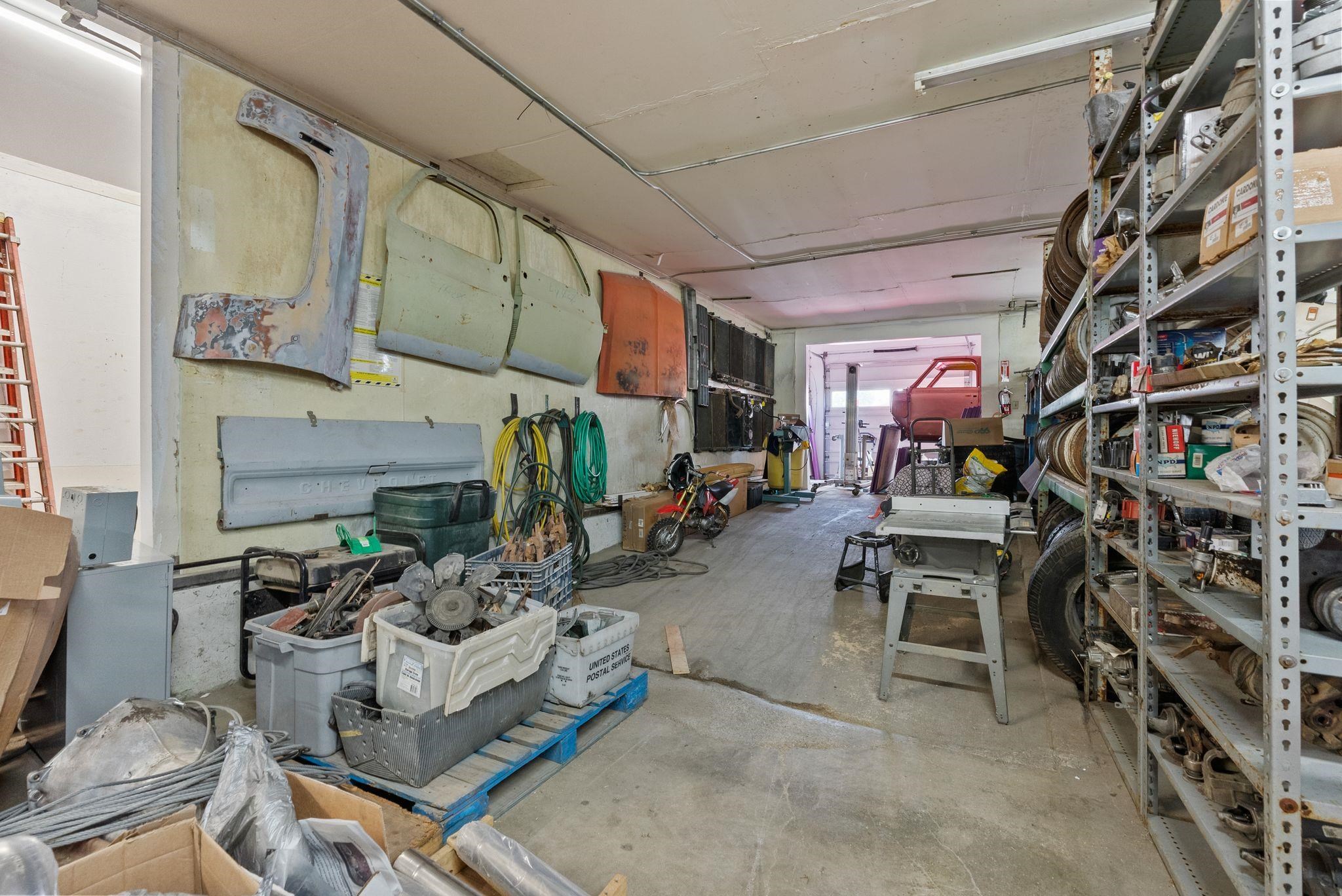 3315 N Tschirley Rd - Photo 17