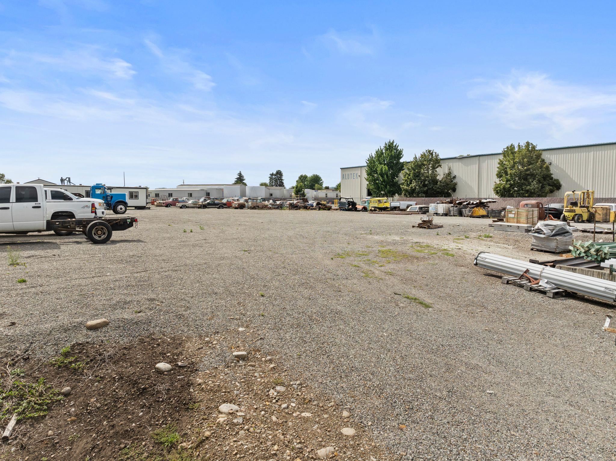 3315 N Tschirley Rd - Photo 9