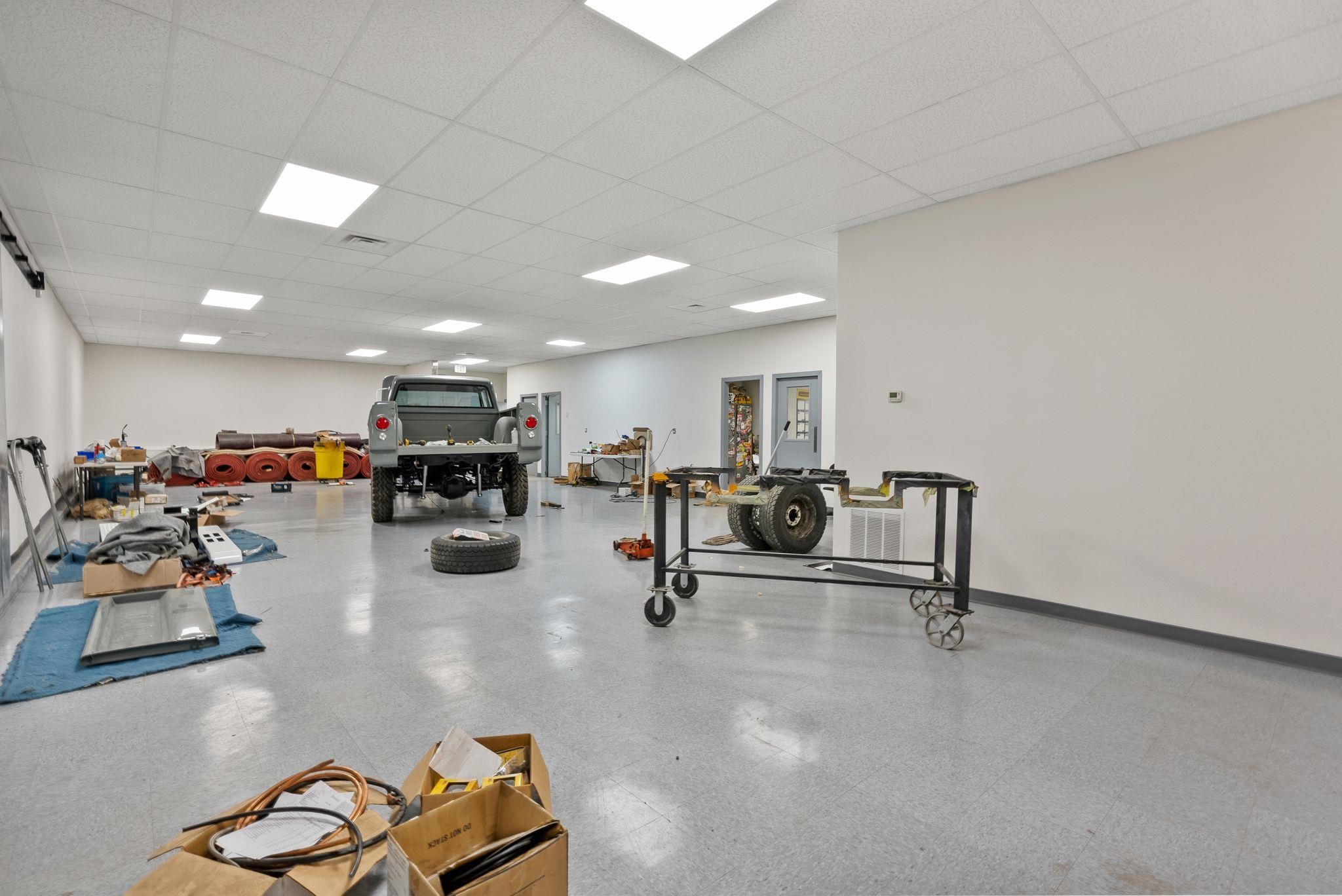 3315 N Tschirley Rd - Photo 10