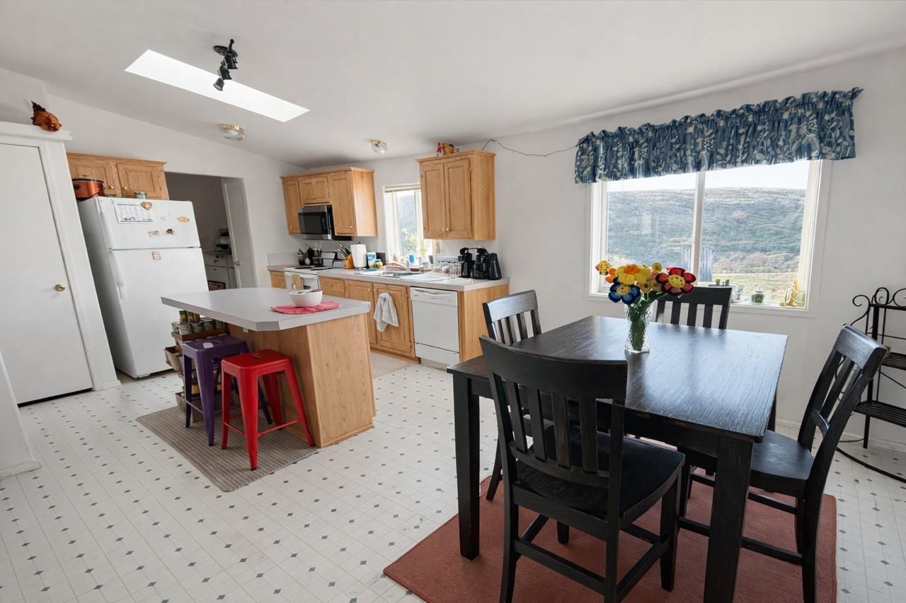 81 Morrow St - Photo 9