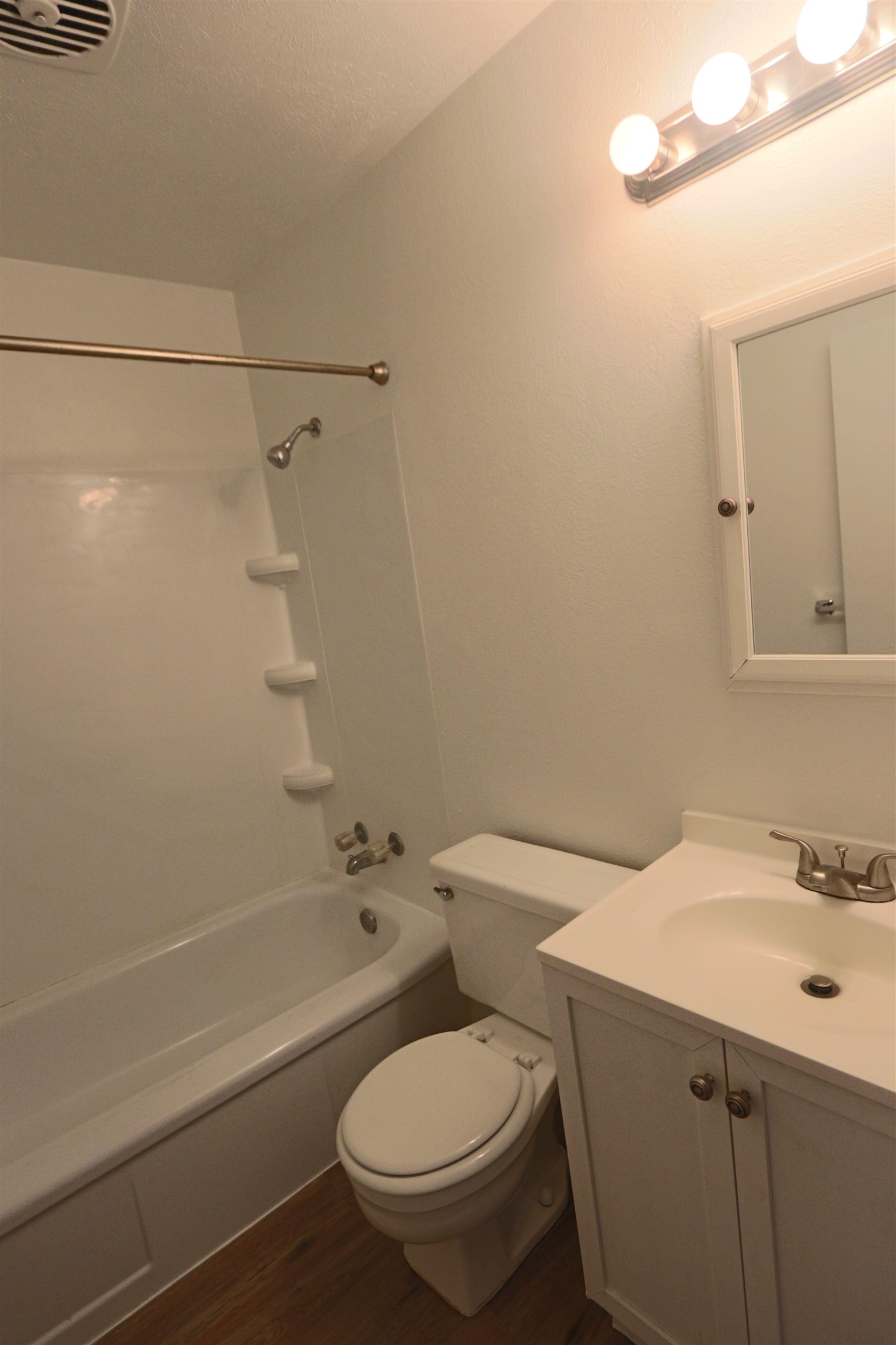 2128 W 5th Ave - Photo 8