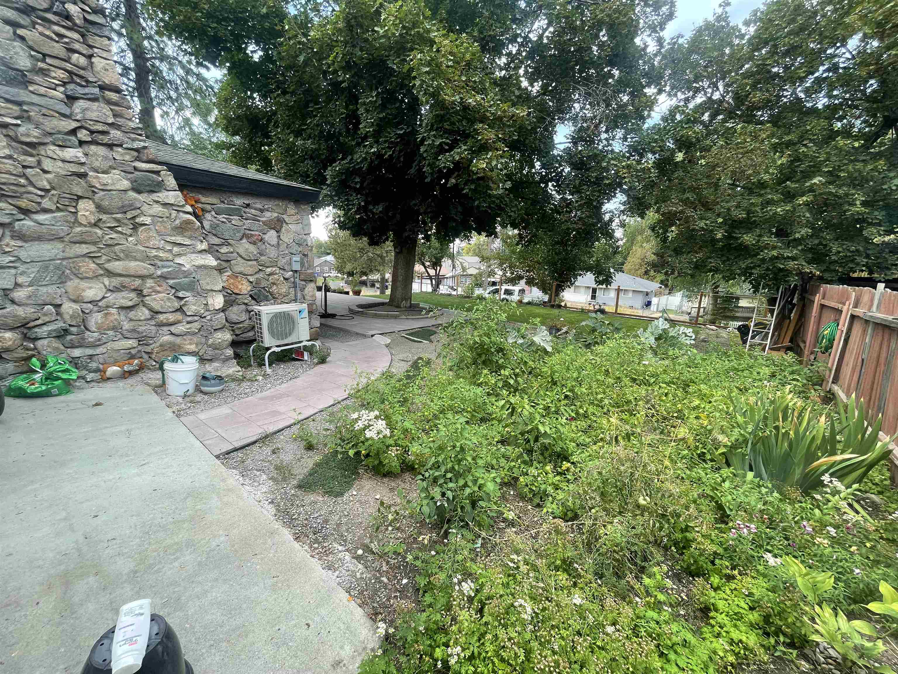 7402 E 4th Ave - Photo 36
