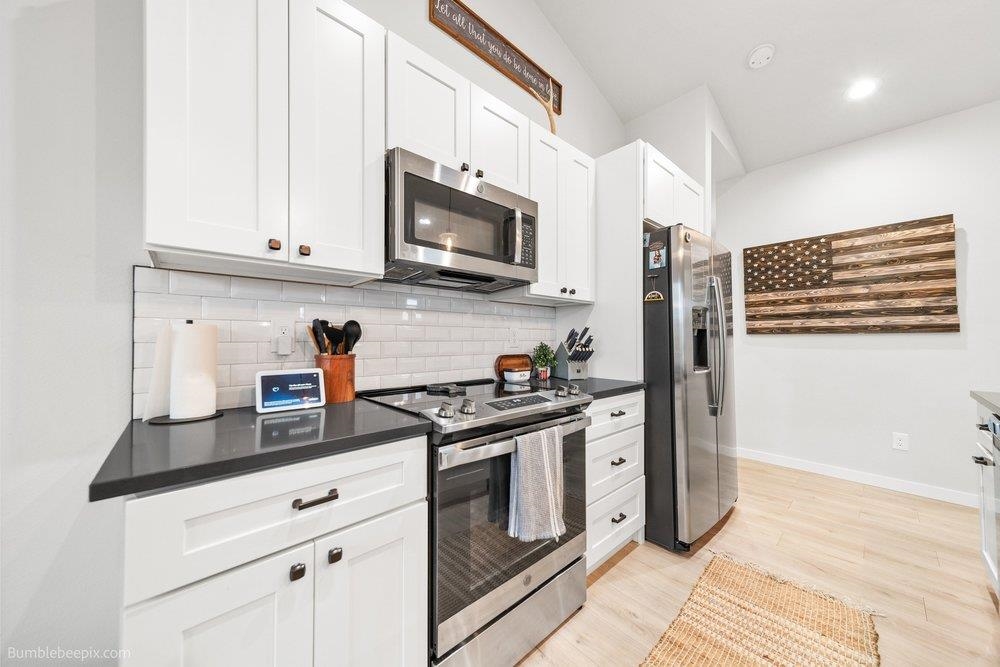 13521 W 12th Ave - Photo 8
