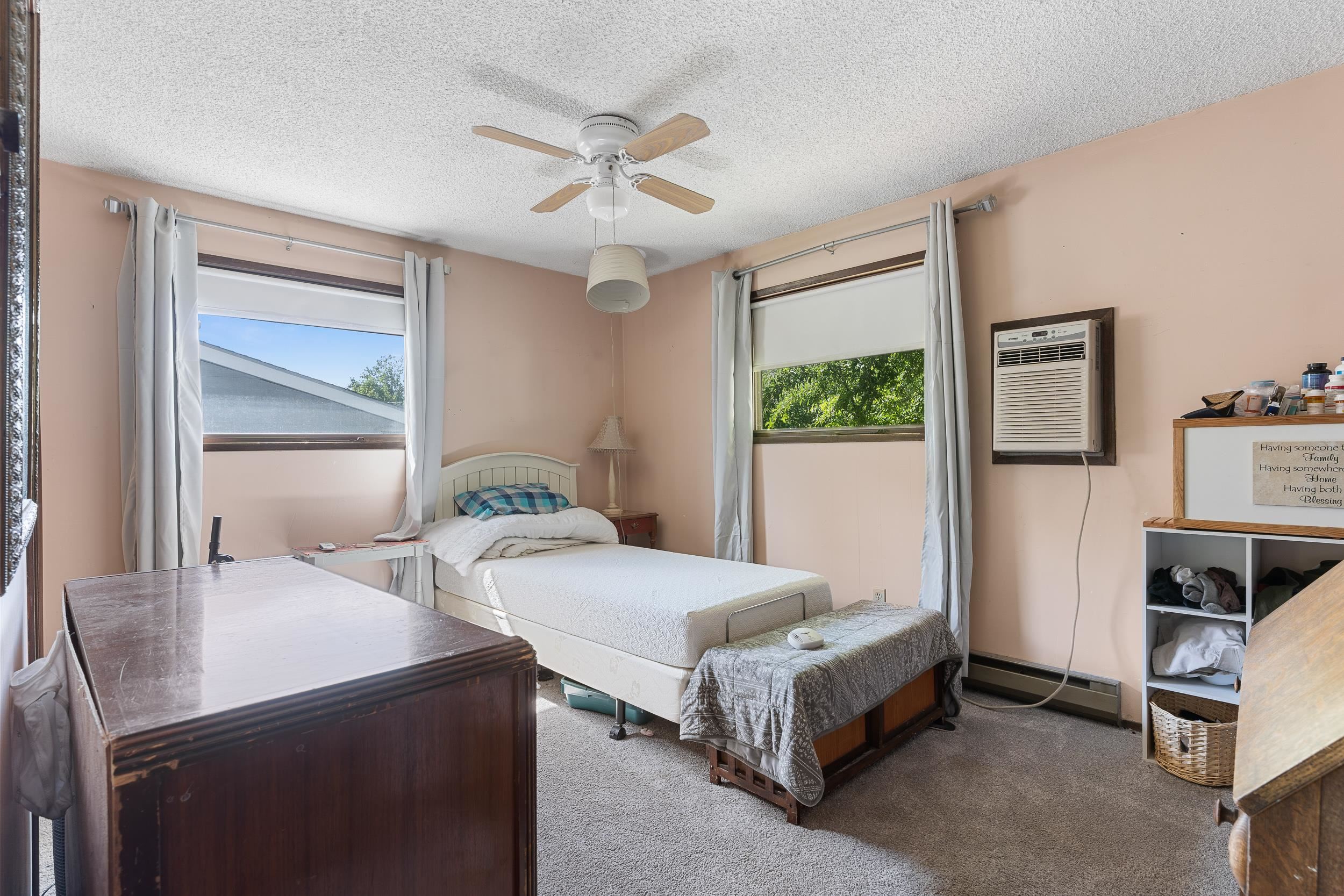 13519 E 30TH Ave - Photo 8