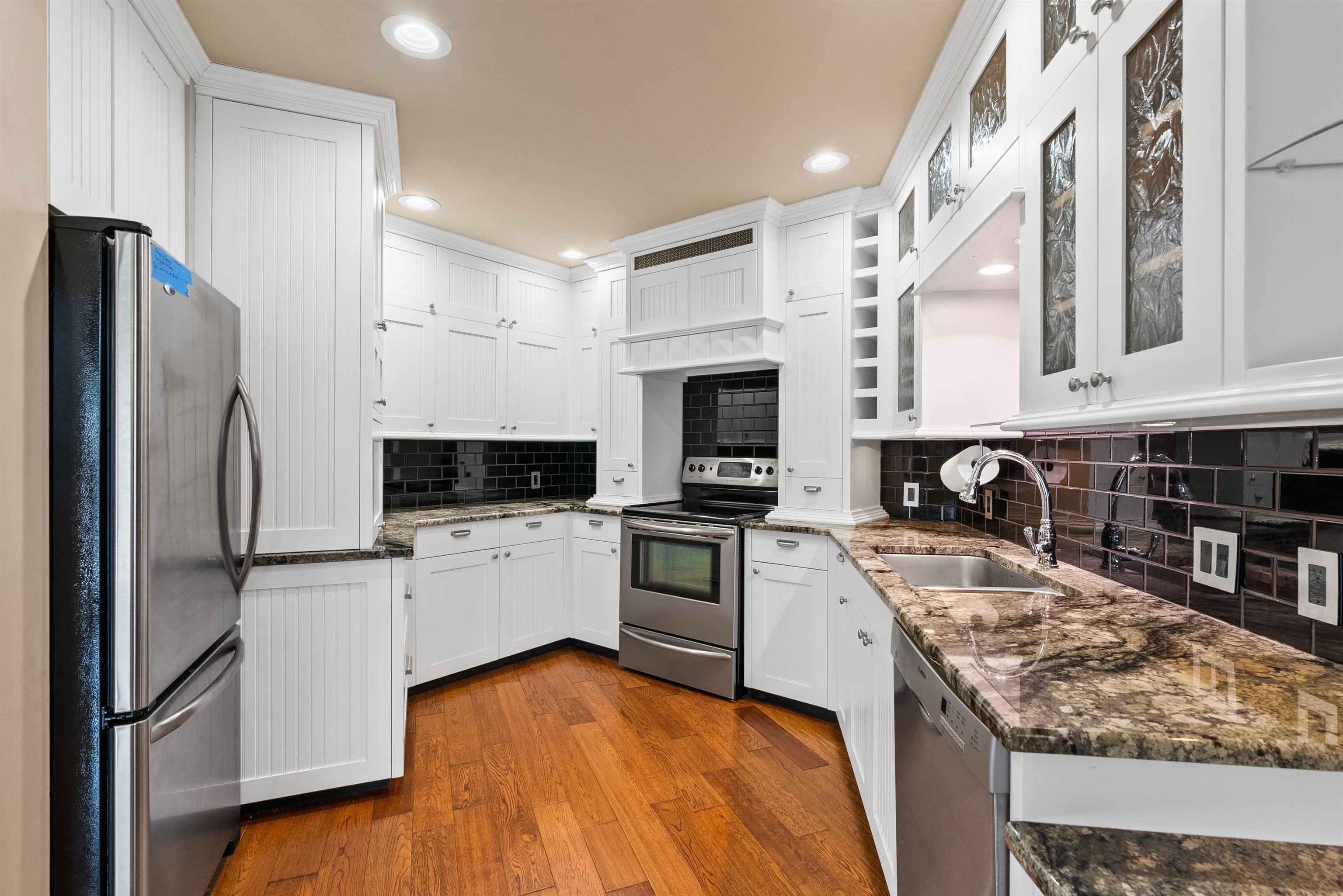 9020 N Country Homes Blvd - Photo 3