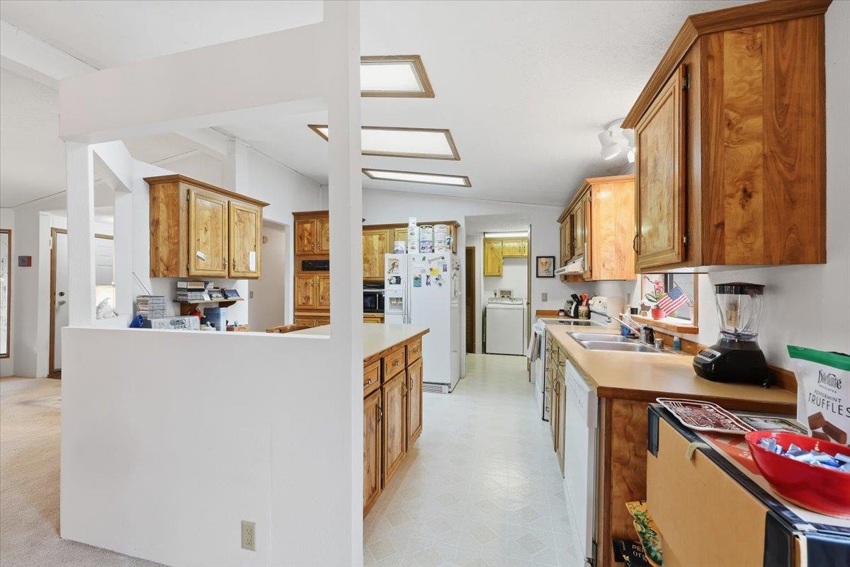 2311 W 16th Ave - Photo 10