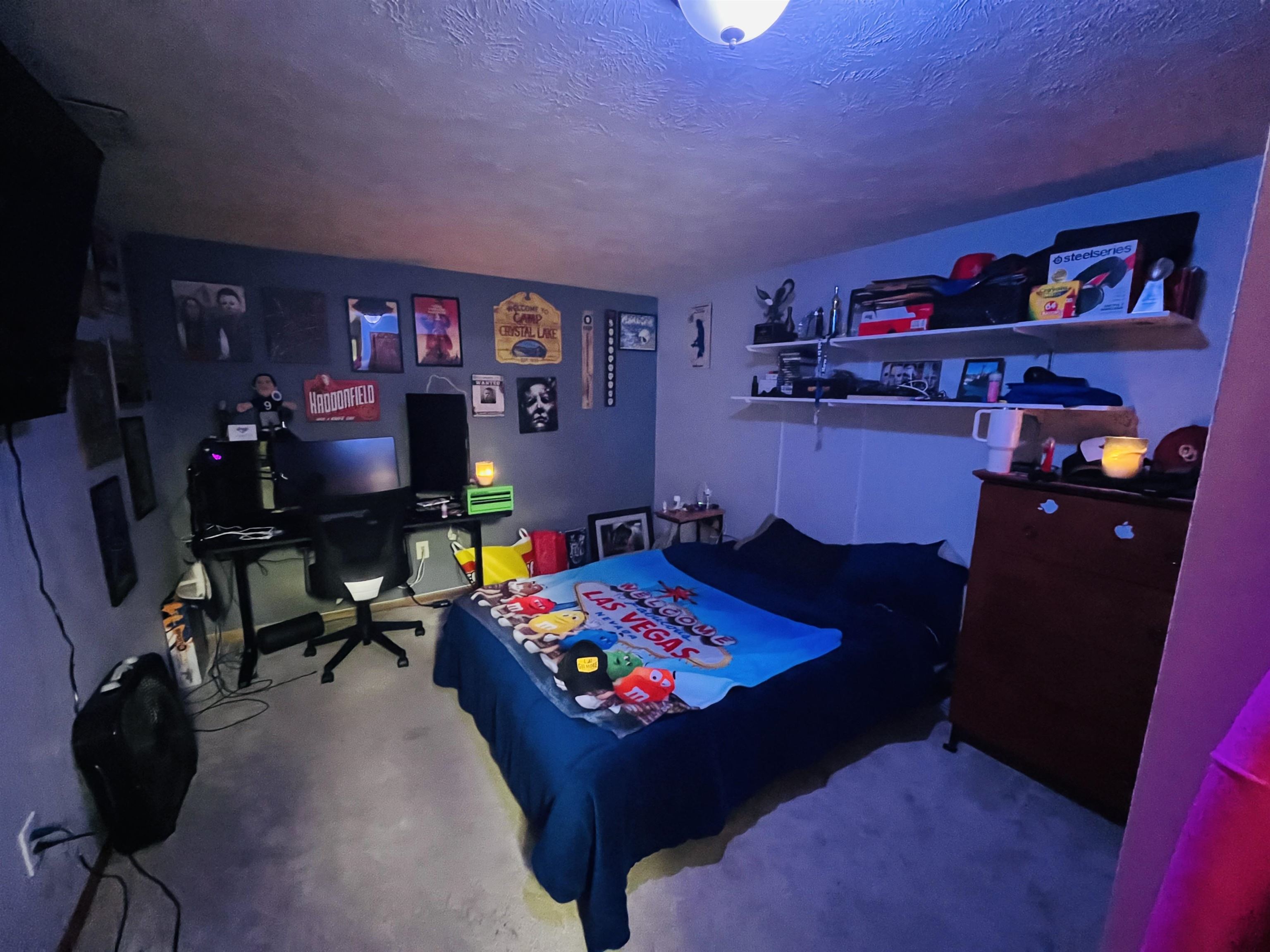 526 W Regina Ave - Photo 2