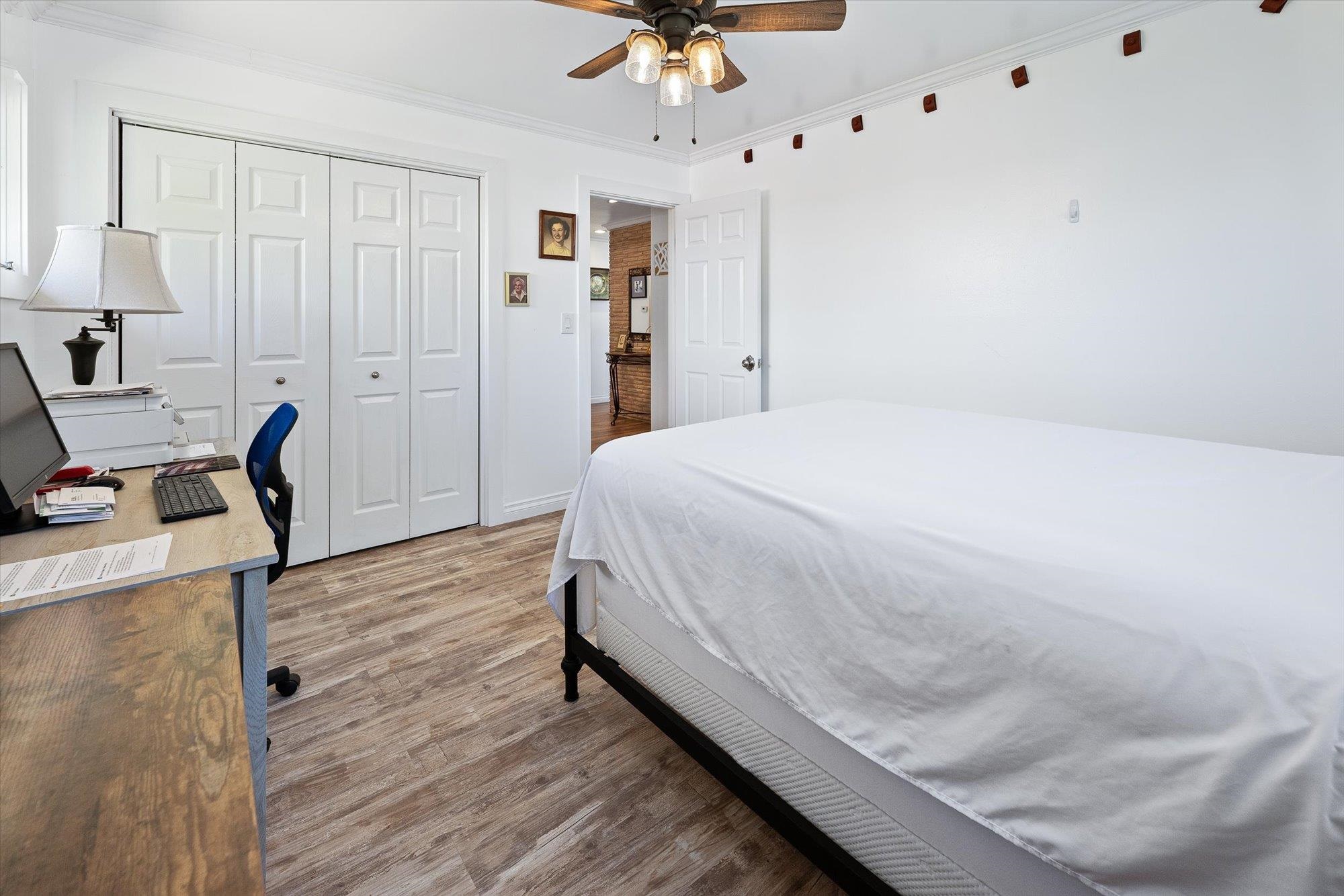 2502 N ELLA Rd - Photo 16