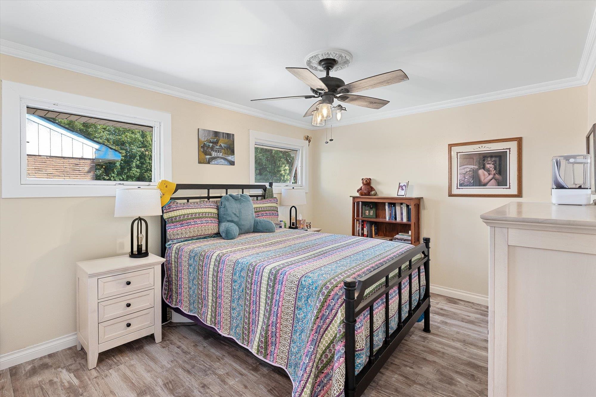 2502 N ELLA Rd - Photo 19