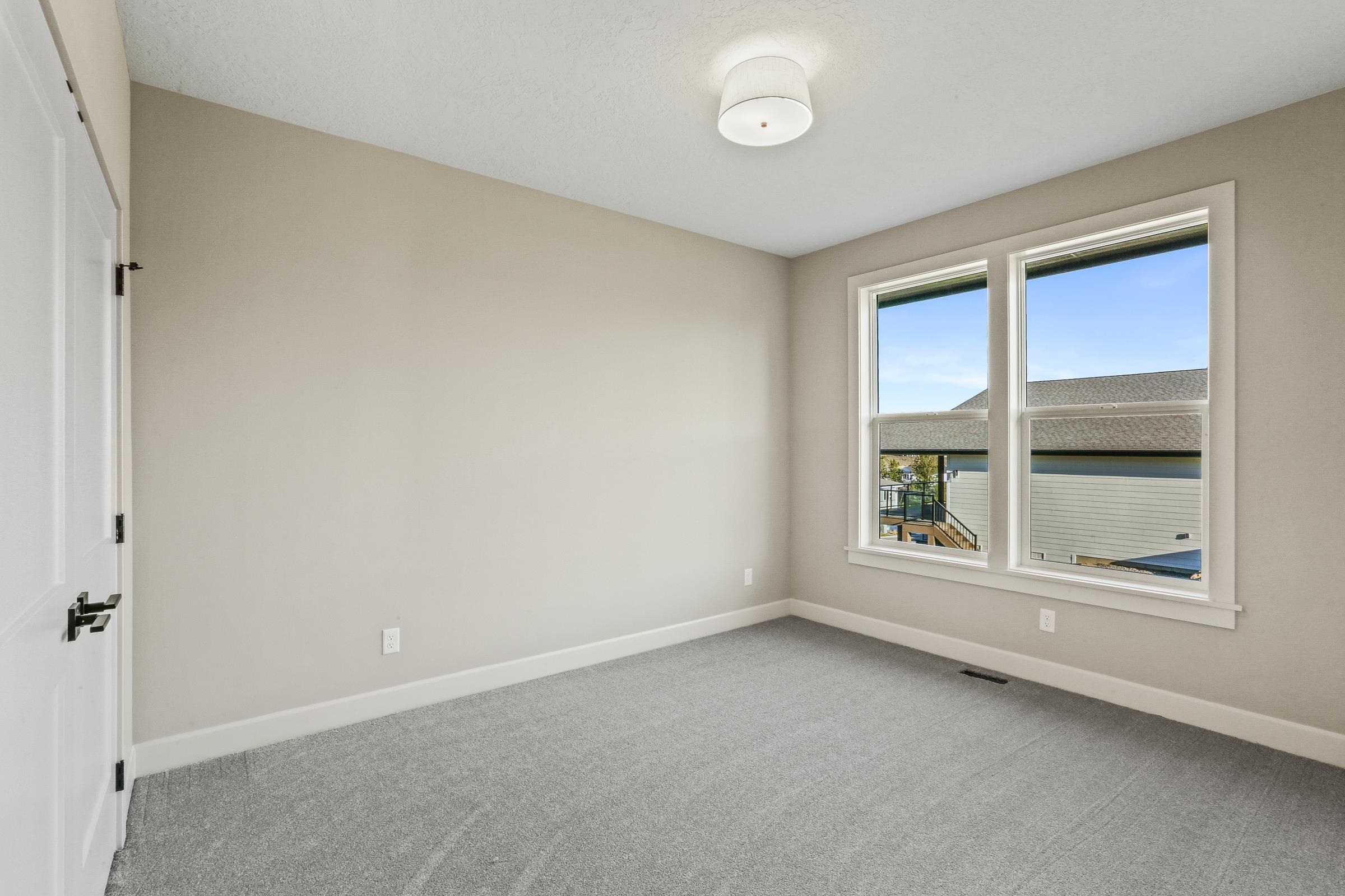 16921 E 16th Ln - Photo 20