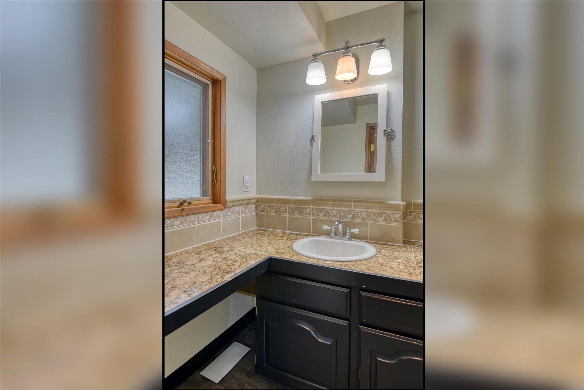 1715 S RIDGEMONT Dr - Photo 21