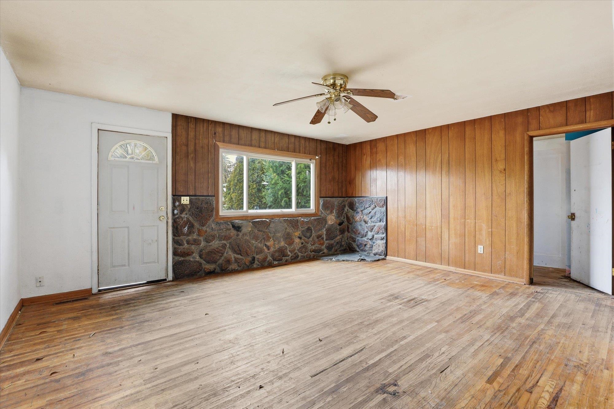 202 E Birch Ave - Photo 14