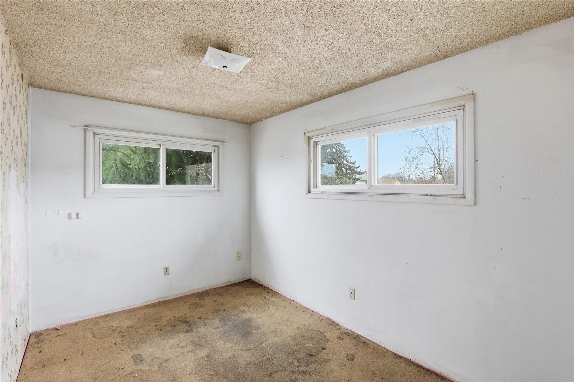 202 E Birch Ave - Photo 17