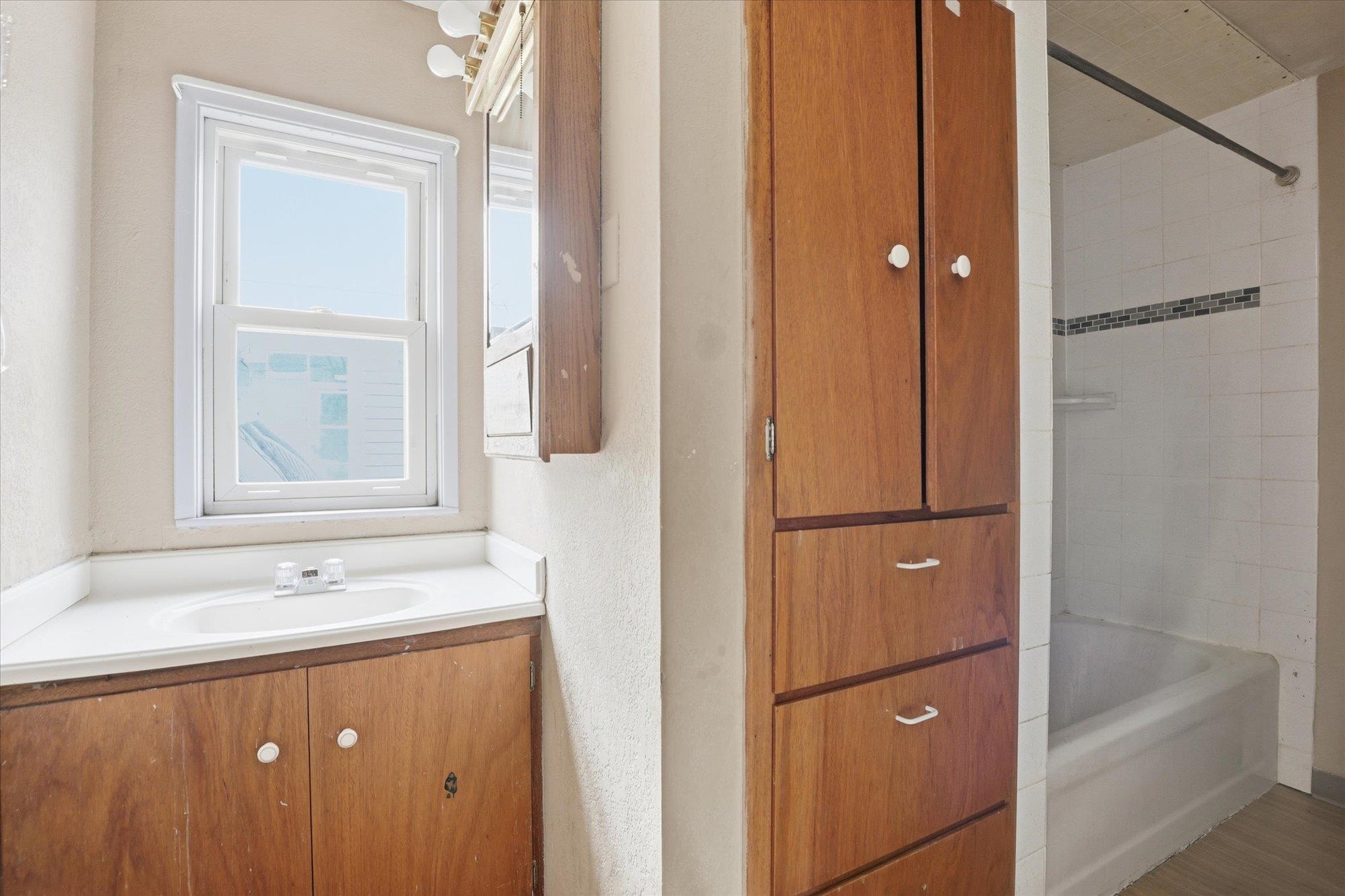 202 E Birch Ave - Photo 19