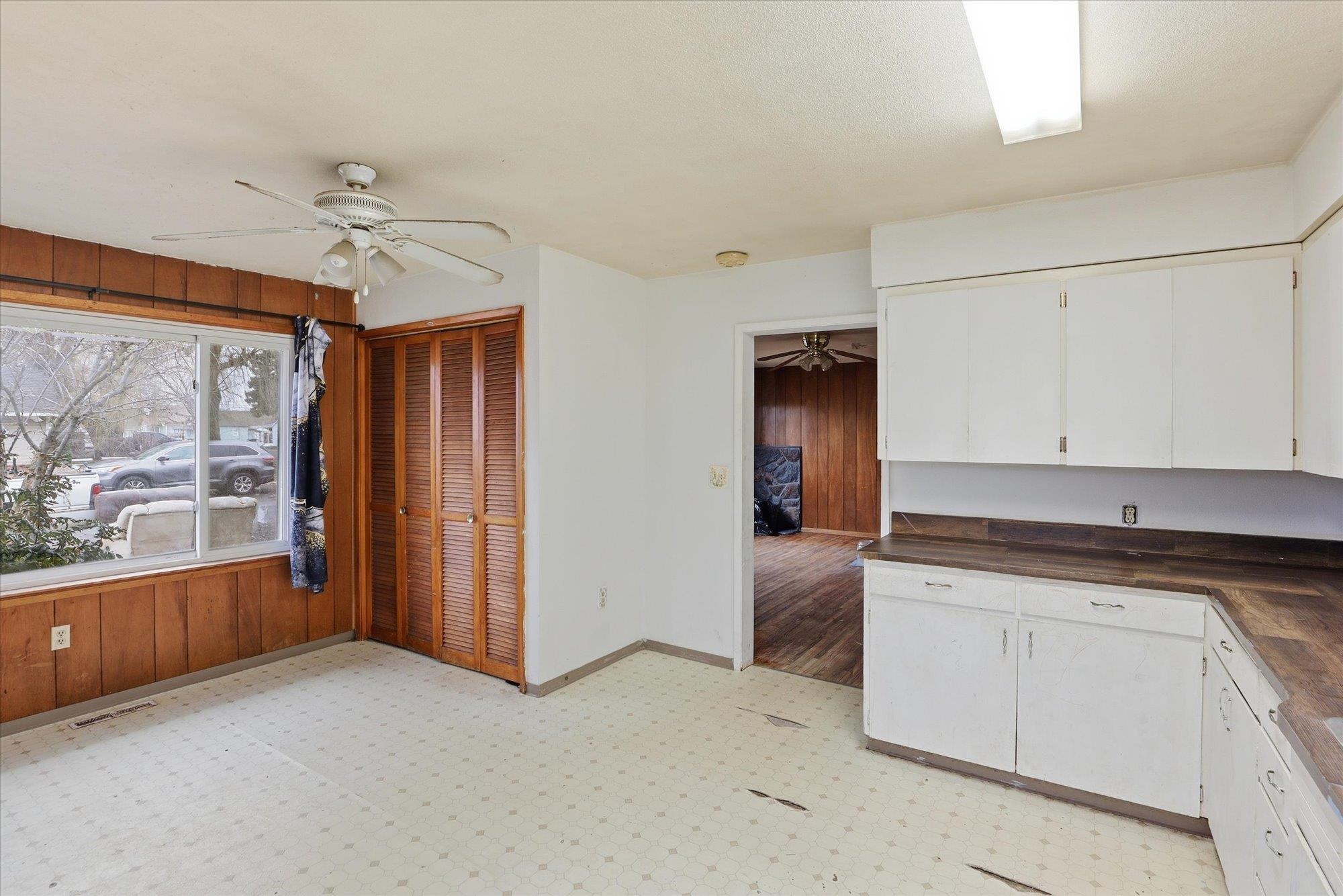 202 E Birch Ave - Photo 22
