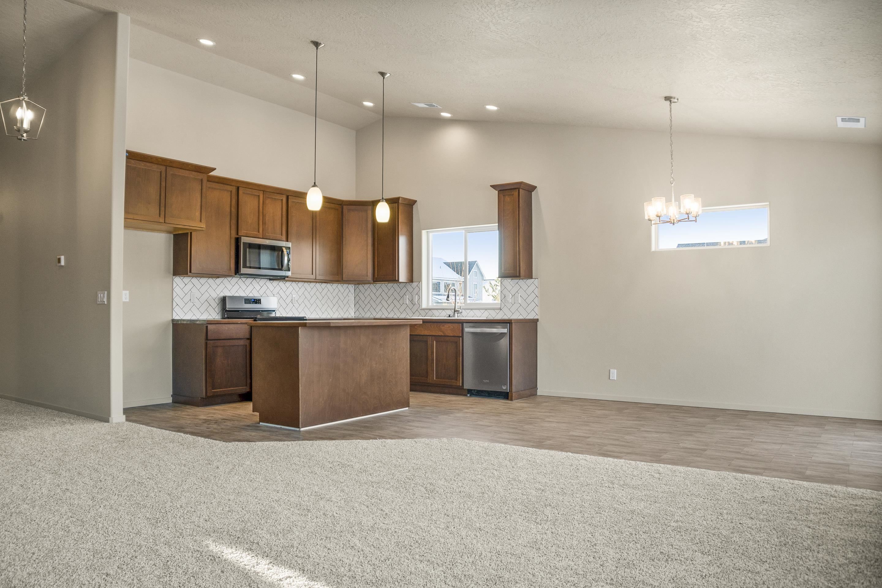 18725 E RIVERSIDE Ct - Photo 2