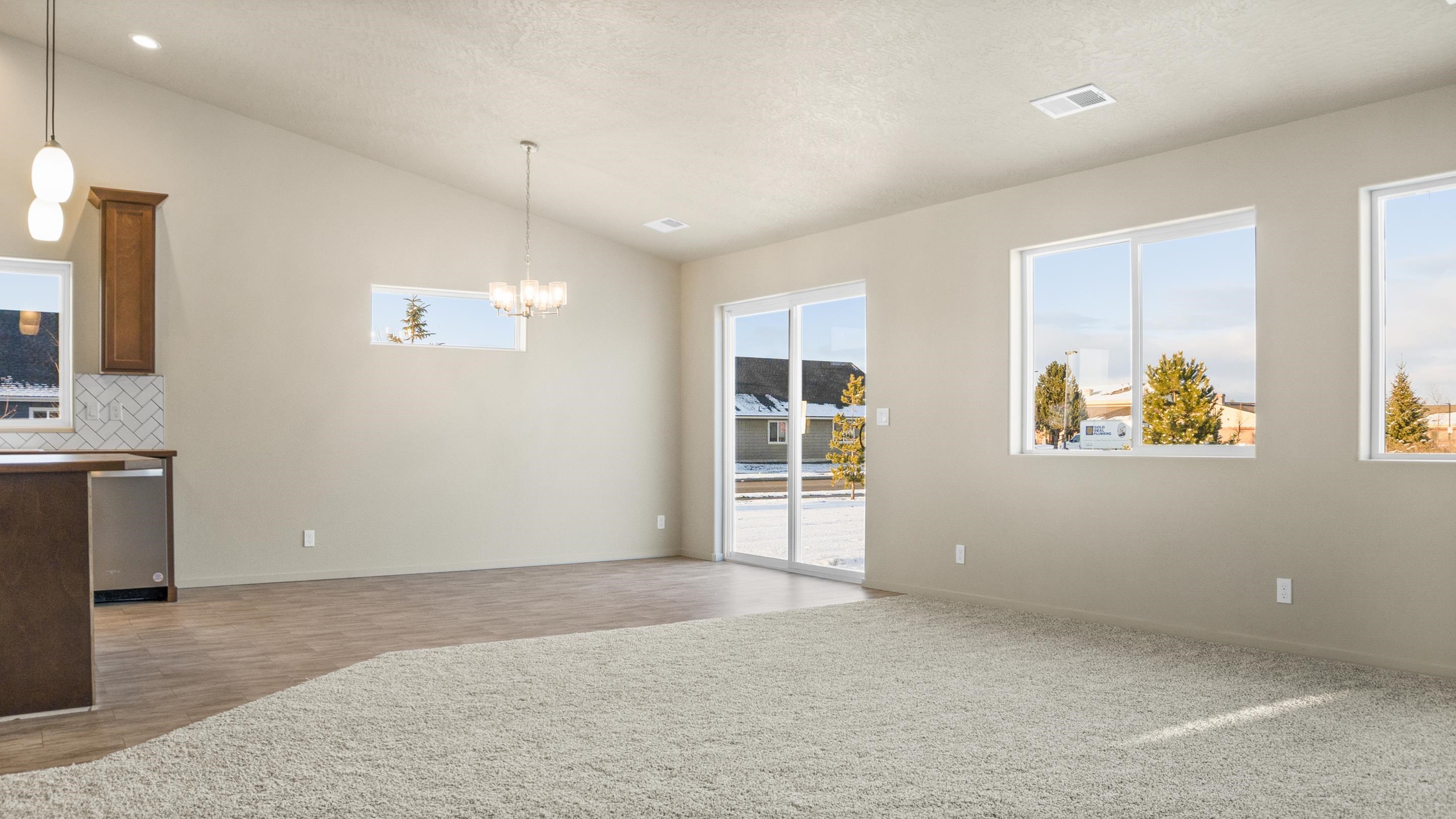 18725 E RIVERSIDE Ct - Photo 4