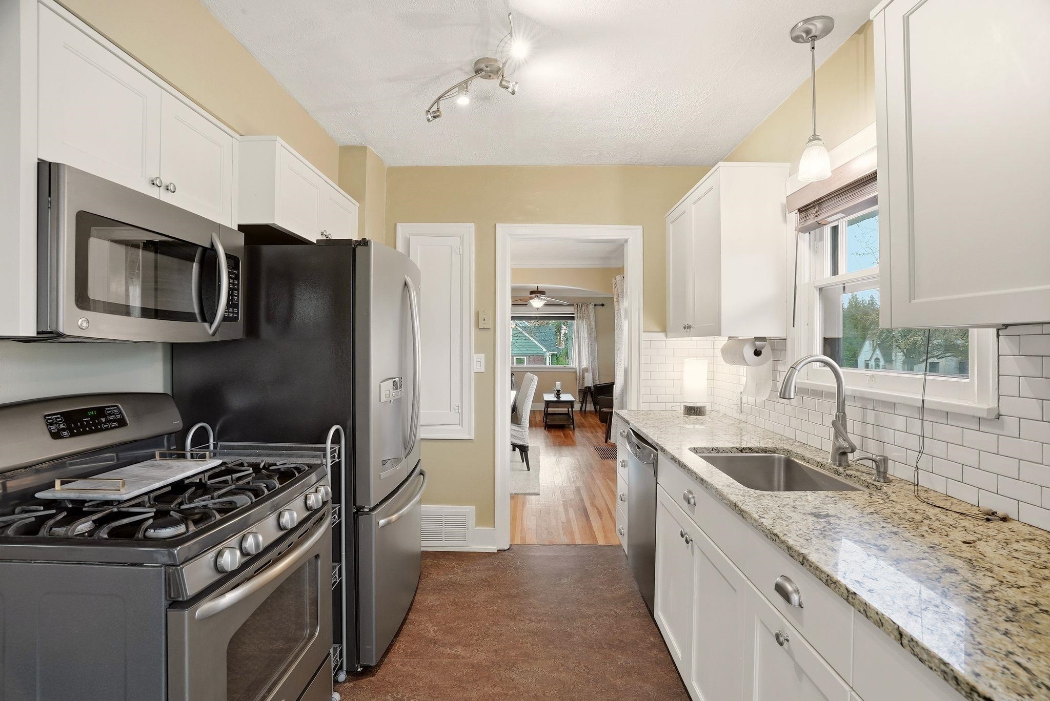 1105 W 23rd Ave - Photo 12