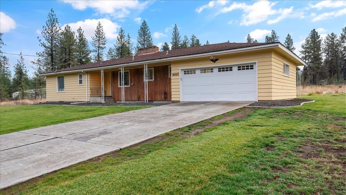 4511 W Thorpe Rd - Photo 2