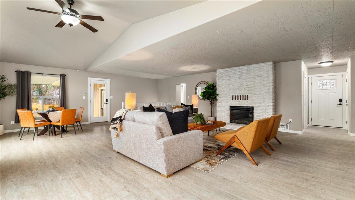4511 W Thorpe Rd - Photo 4