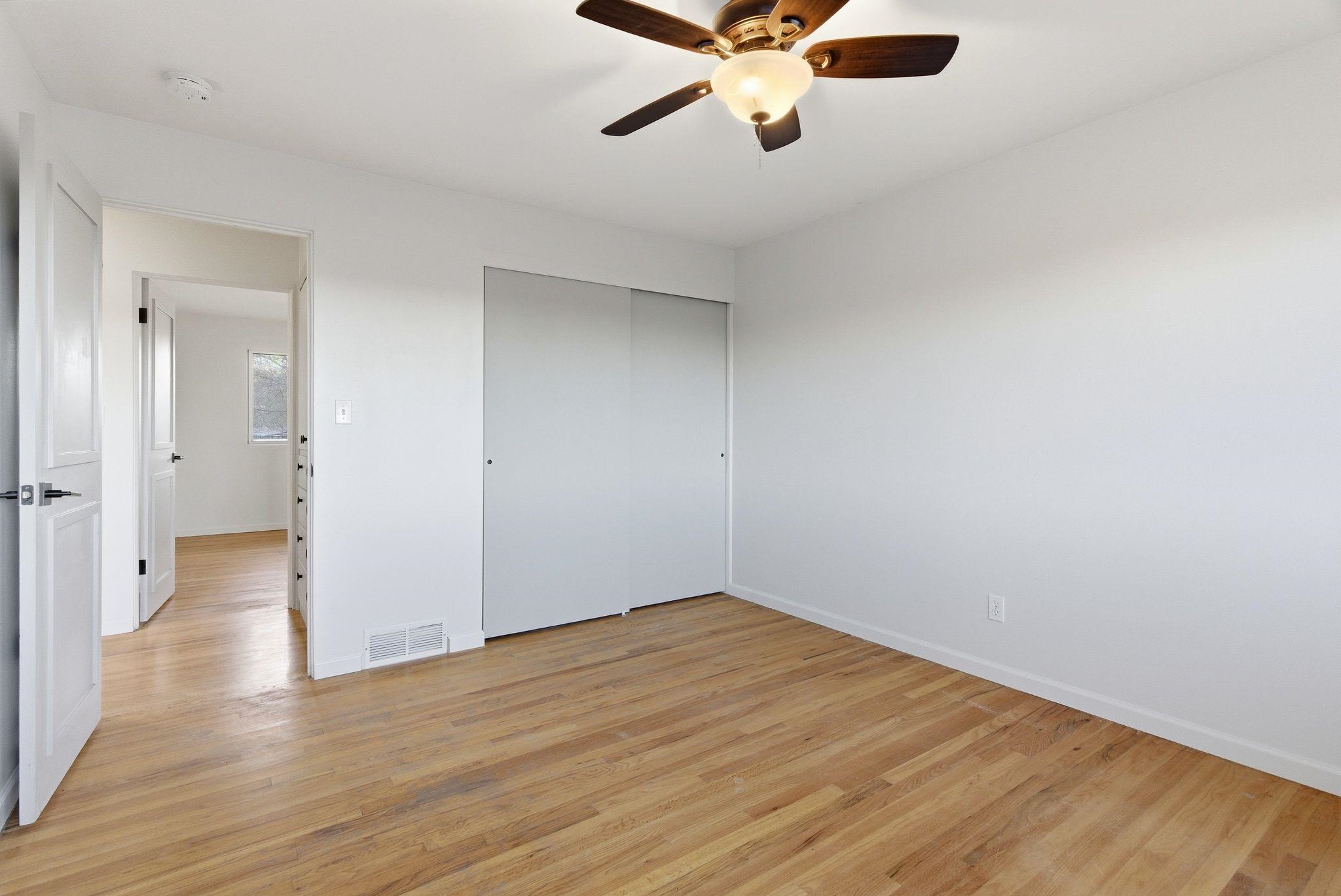 7808 E Broadway Ave - Photo 21