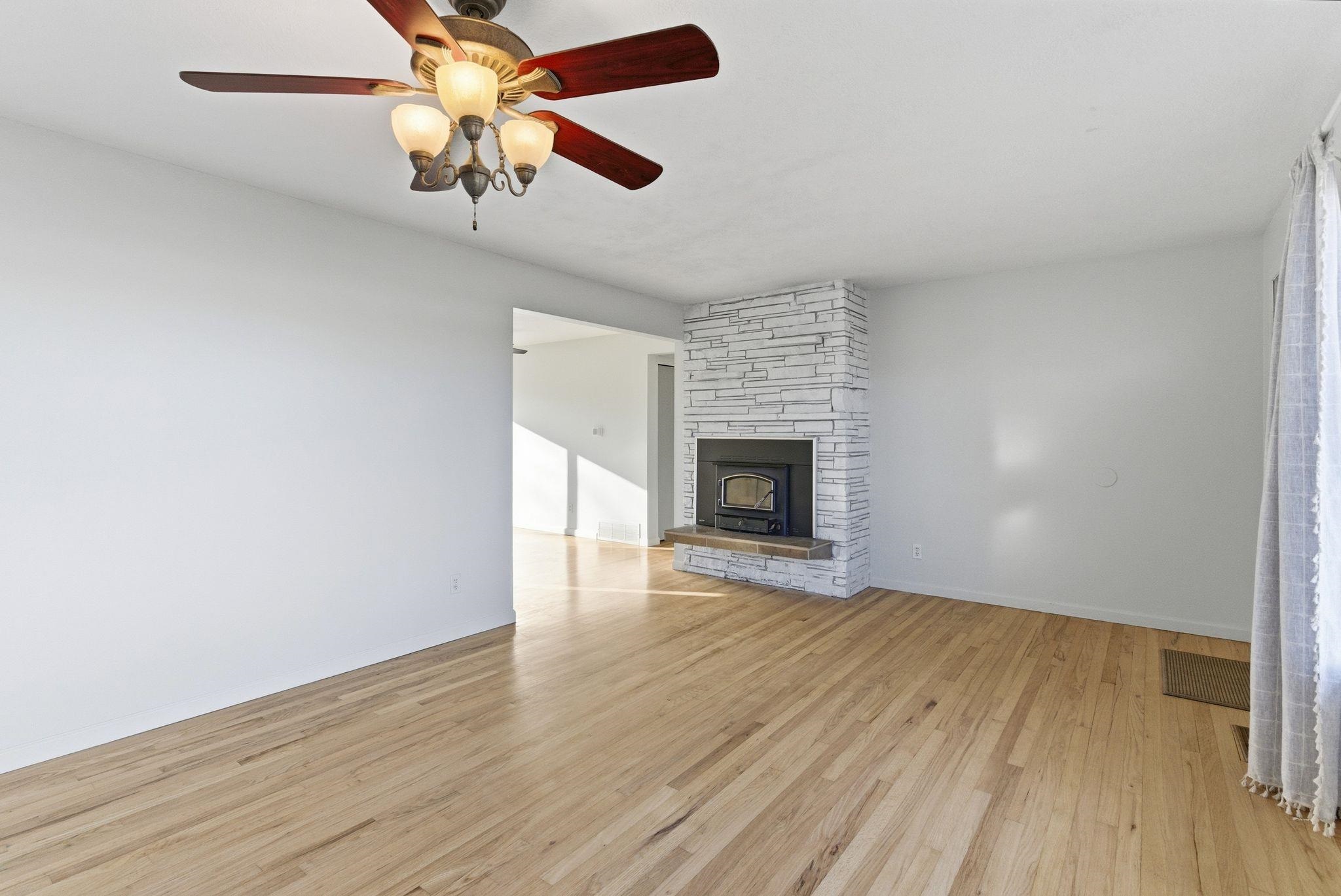 7808 E Broadway Ave - Photo 8