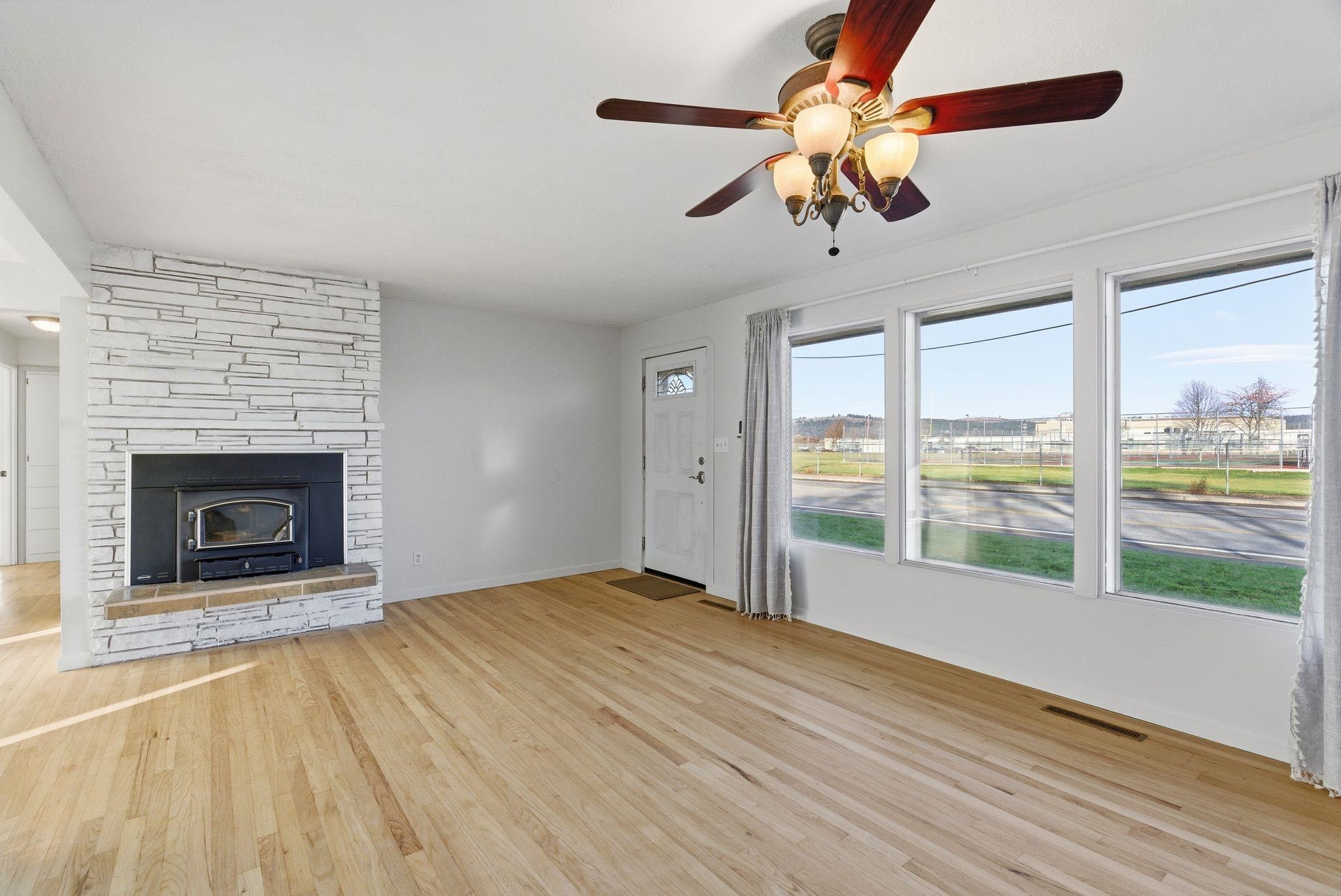 7808 E Broadway Ave - Photo 9