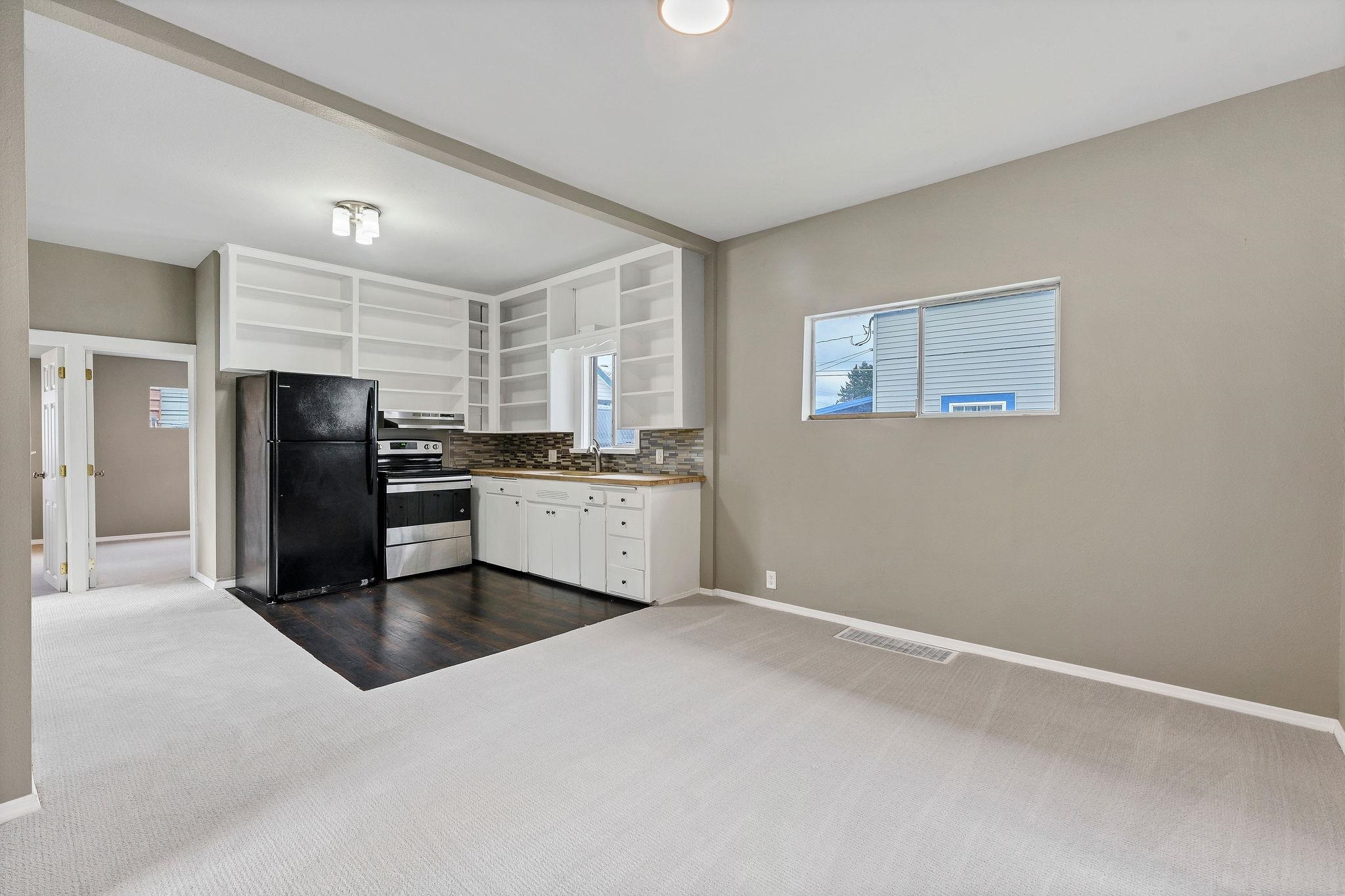 4823 N Lacey St - Photo 4