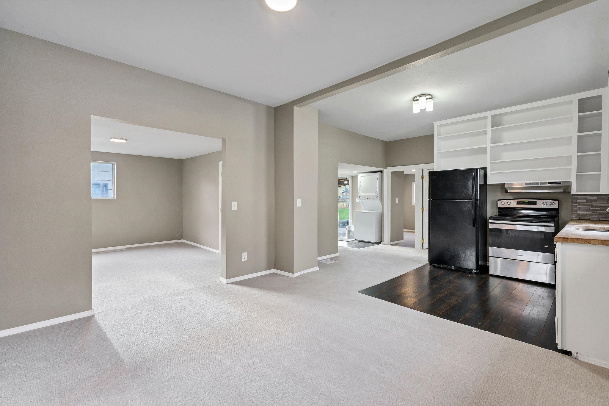 4823 N Lacey St - Photo 5