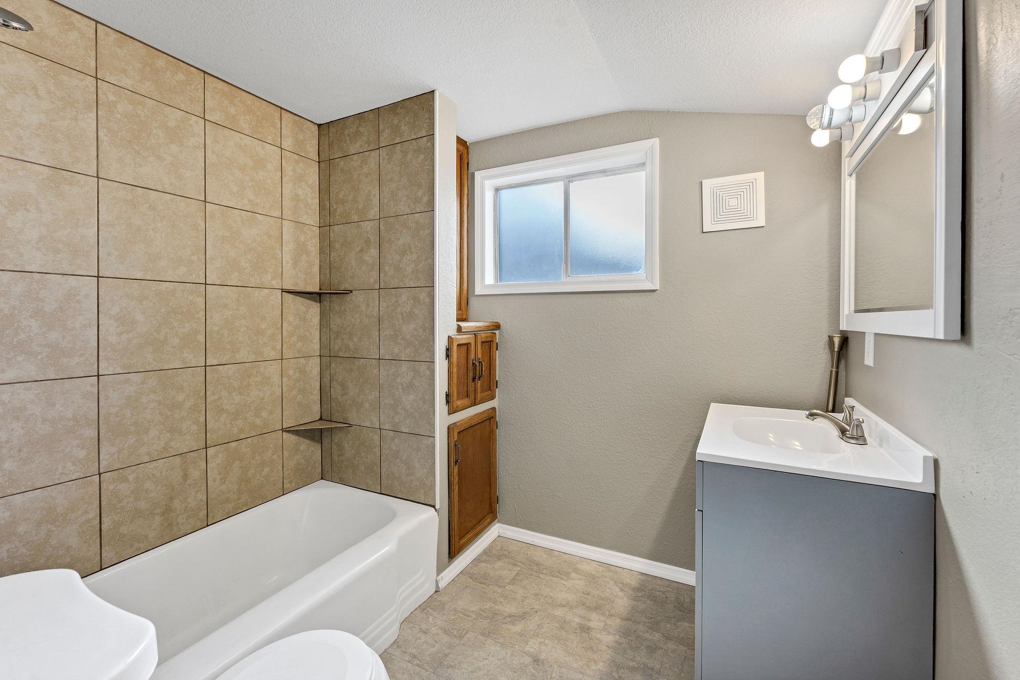 4823 N Lacey St - Photo 7