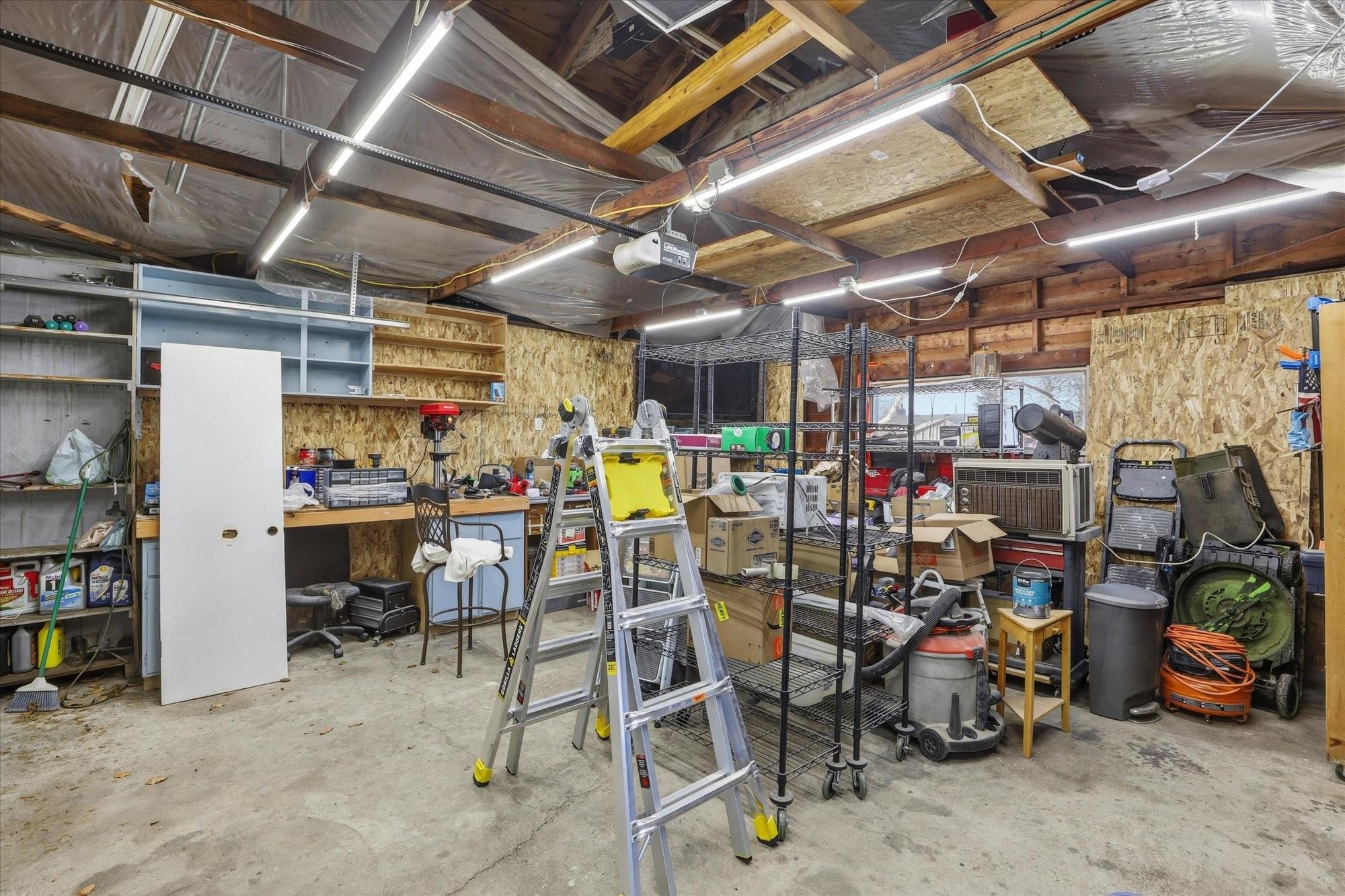 10811 E 7th Ave - Photo 25