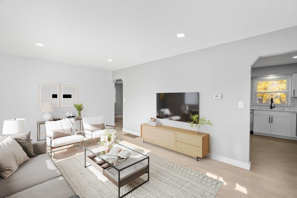 811 E Dalke Ave - Photo 4