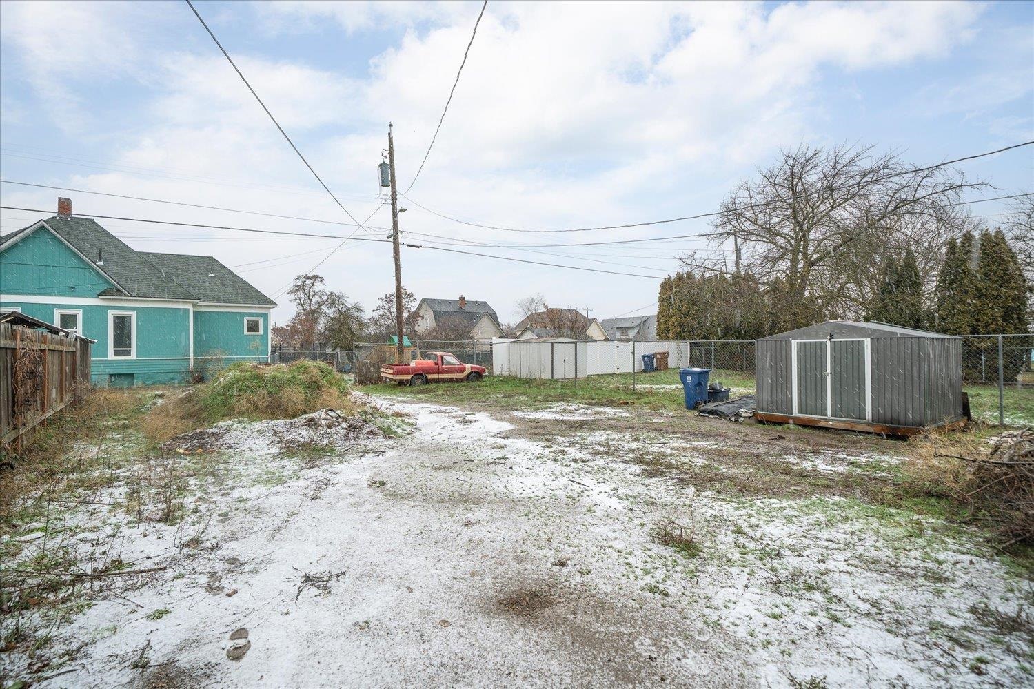 2507 N Morton St - Photo 29