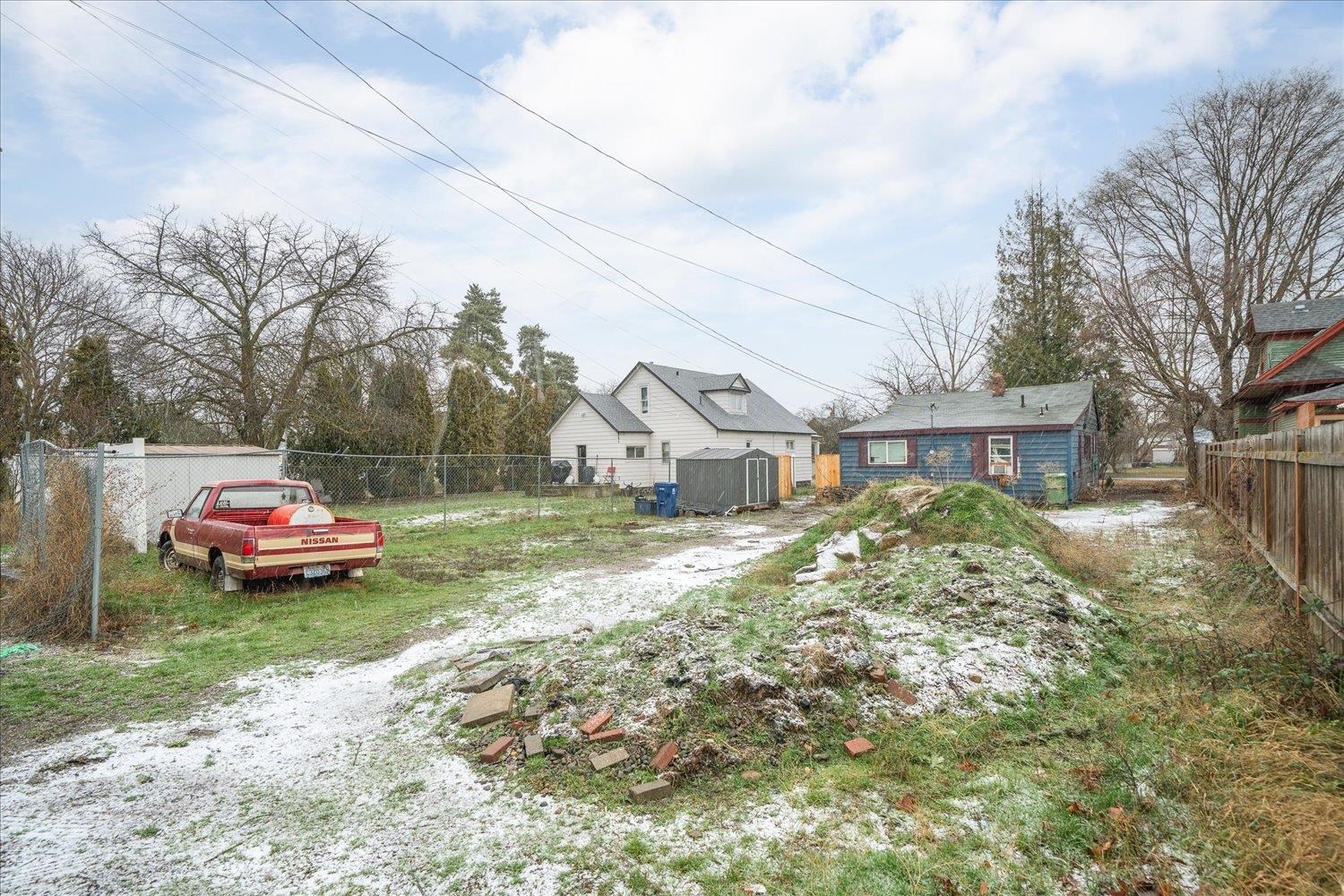 2507 N Morton St - Photo 32