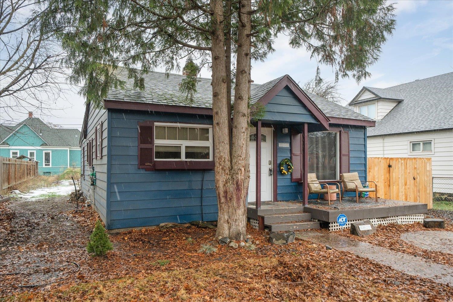 2507 N Morton St - Photo 5