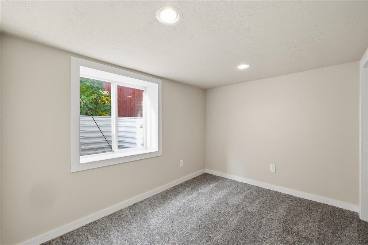 2023 W Cleveland Ave - Photo 13