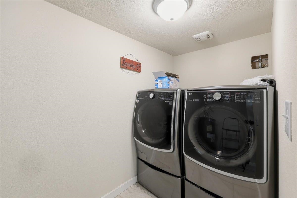 2023 W Cleveland Ave - Photo 16