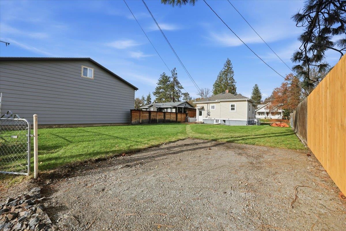 2023 W Cleveland Ave - Photo 20