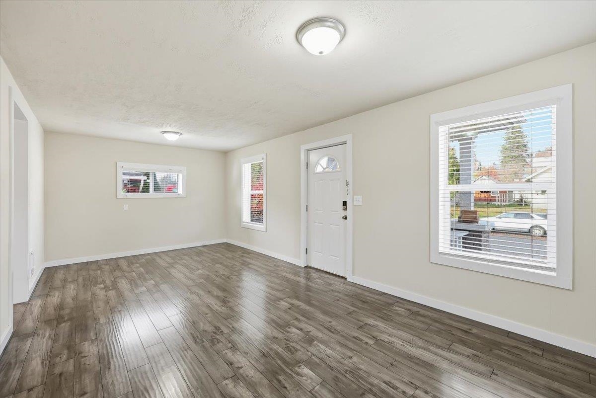 2023 W Cleveland Ave - Photo 3
