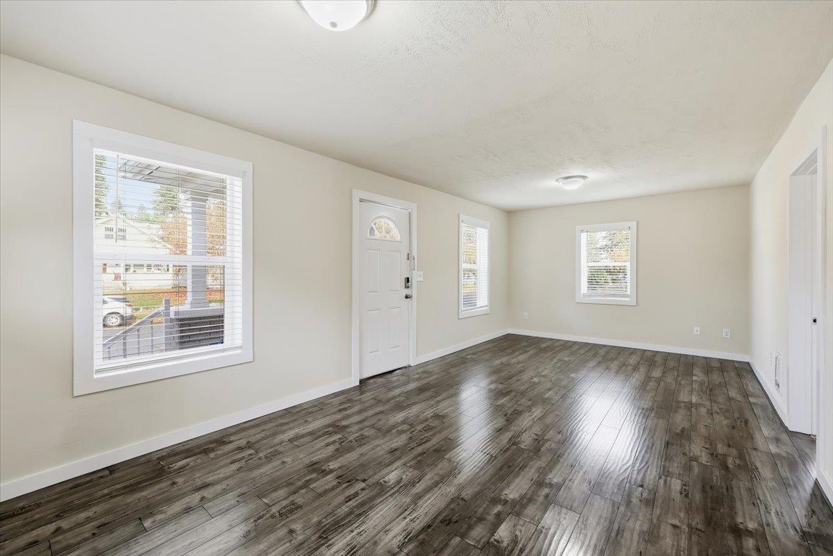 2023 W Cleveland Ave - Photo 5