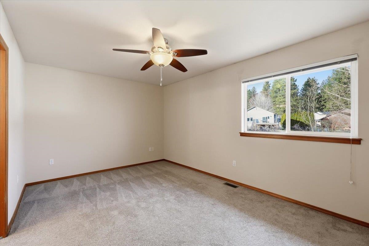 305 E Midway Rd - Photo 14