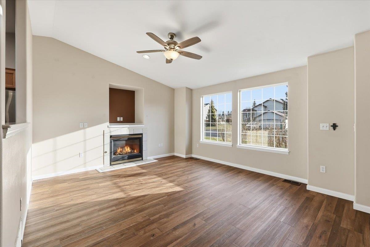 305 E Midway Rd - Photo 6