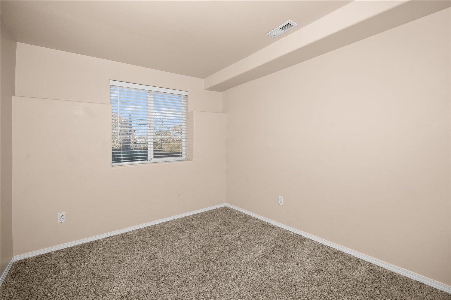716 N 8th St - Photo 31