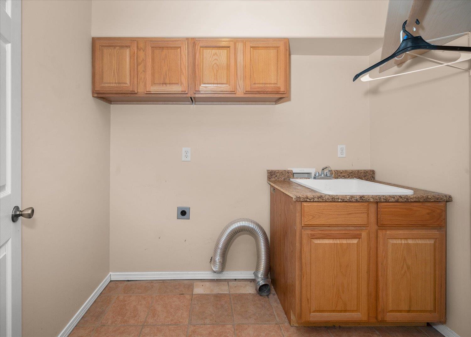 716 N 8th St - Photo 32