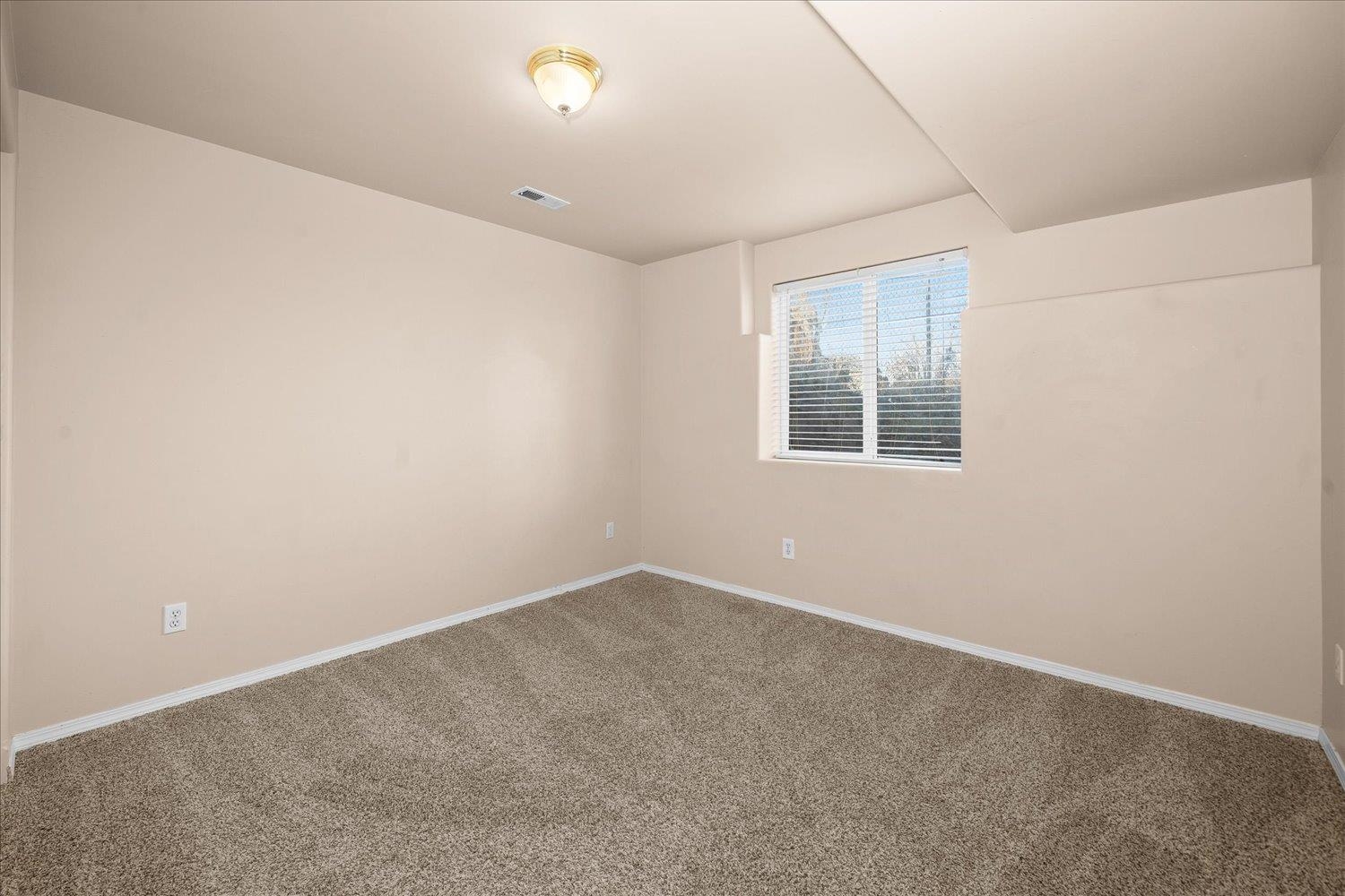 716 N 8th St - Photo 33