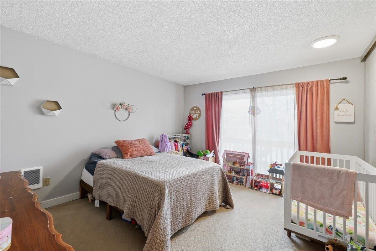 606 E 36th Ave - Photo 13