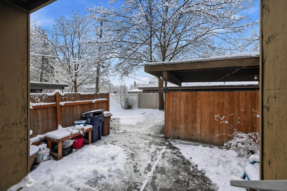 606 E 36th Ave - Photo 16