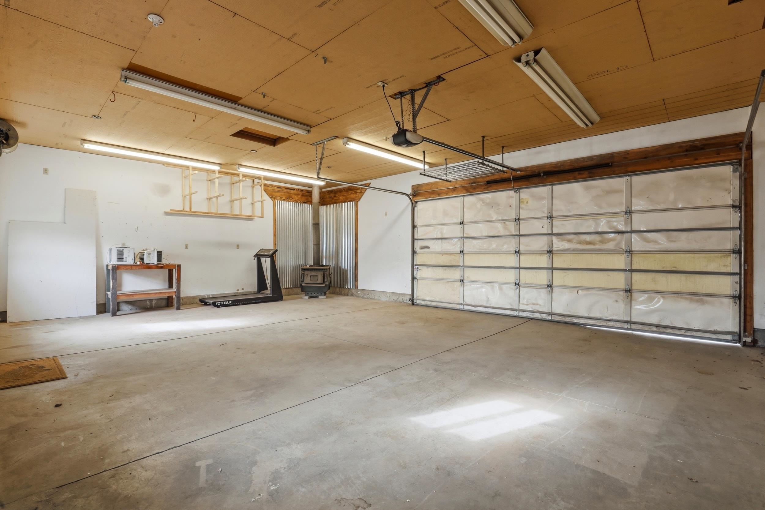 4603 Howard St - Photo 37