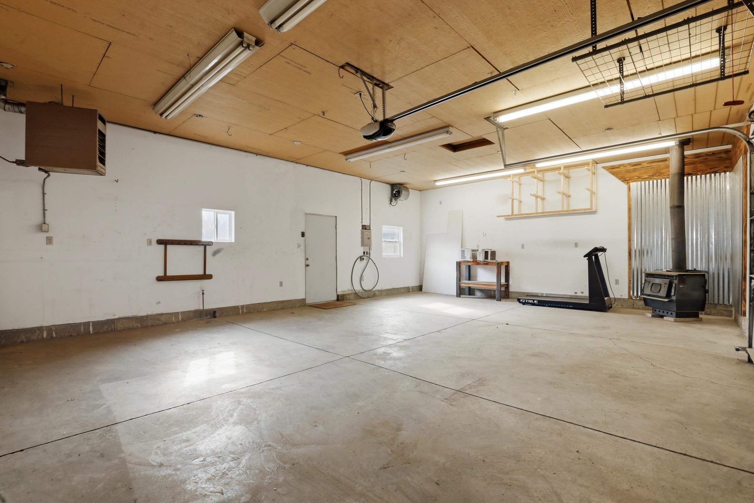 4603 Howard St - Photo 38