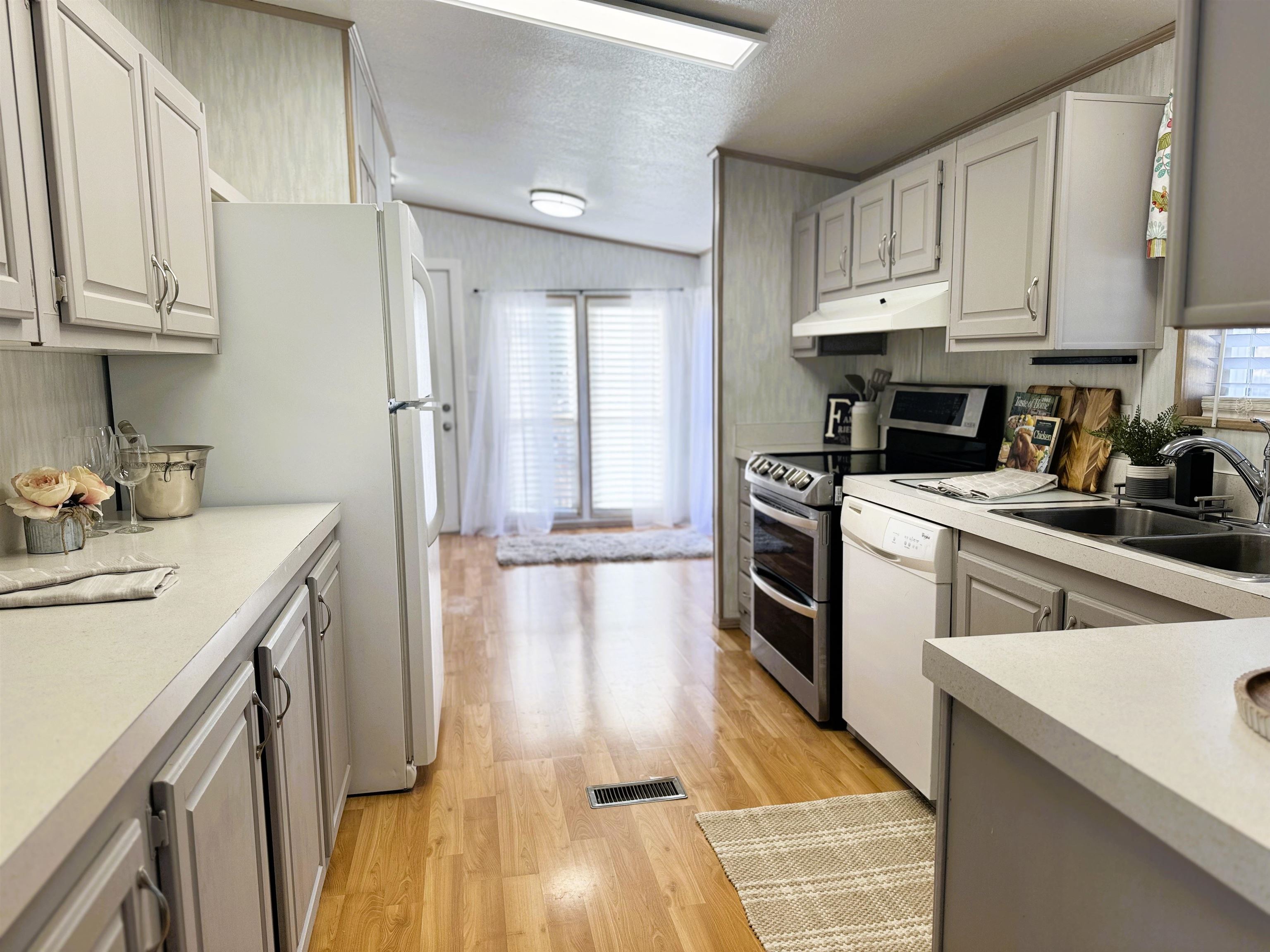 11015 N Ritchey Rd - Photo 5